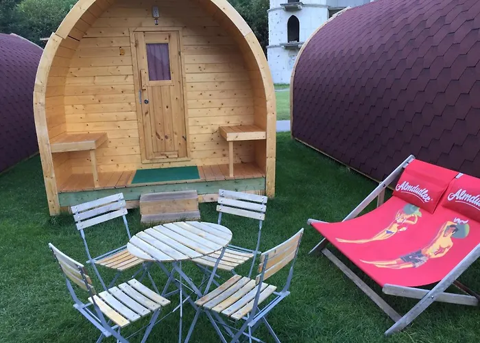 Inn-Side Adventure Cabins * Haiming