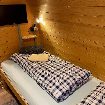 Inn-Side Adventure Cabins Campsite *