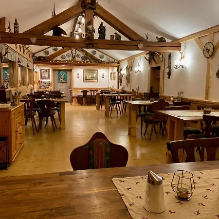 Campsite Inn-Side Adventure Cabins *