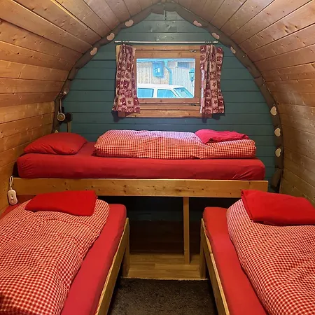 Campsite Inn-Side Adventure Cabins *