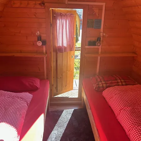 Campsite Inn-Side Adventure Cabins *