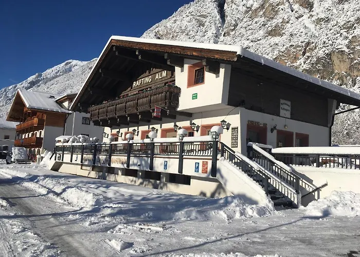 Camping Inn-side Adventure *