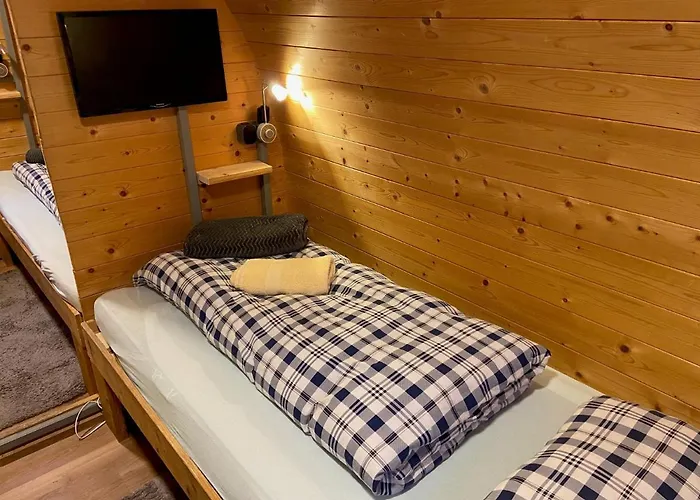 Inn-side Adventure Camping *