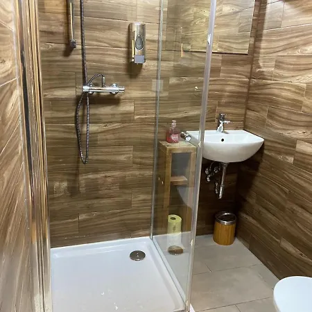 Inn-side Adventure Camping *