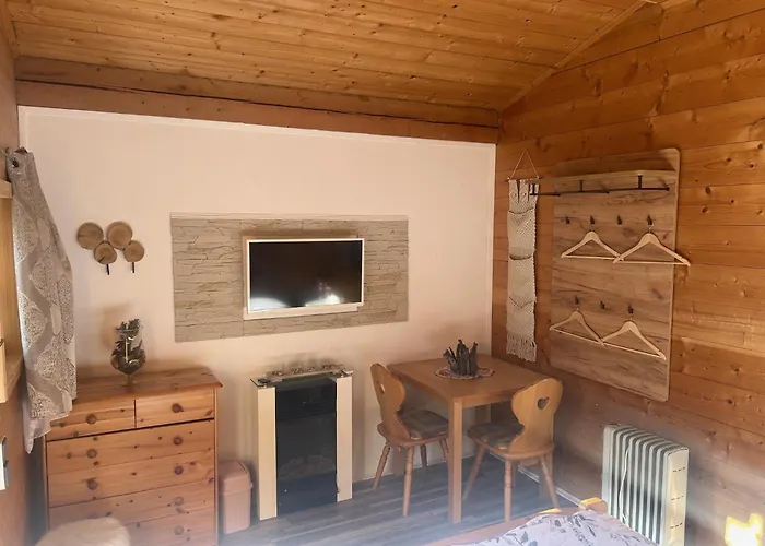 Inn-side Adventure Кемпинг Хайминг